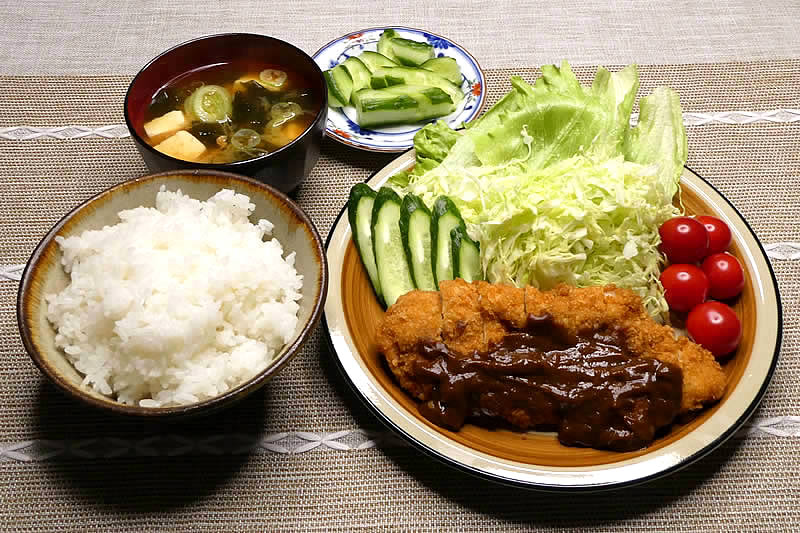 チキン味噌かつ定食